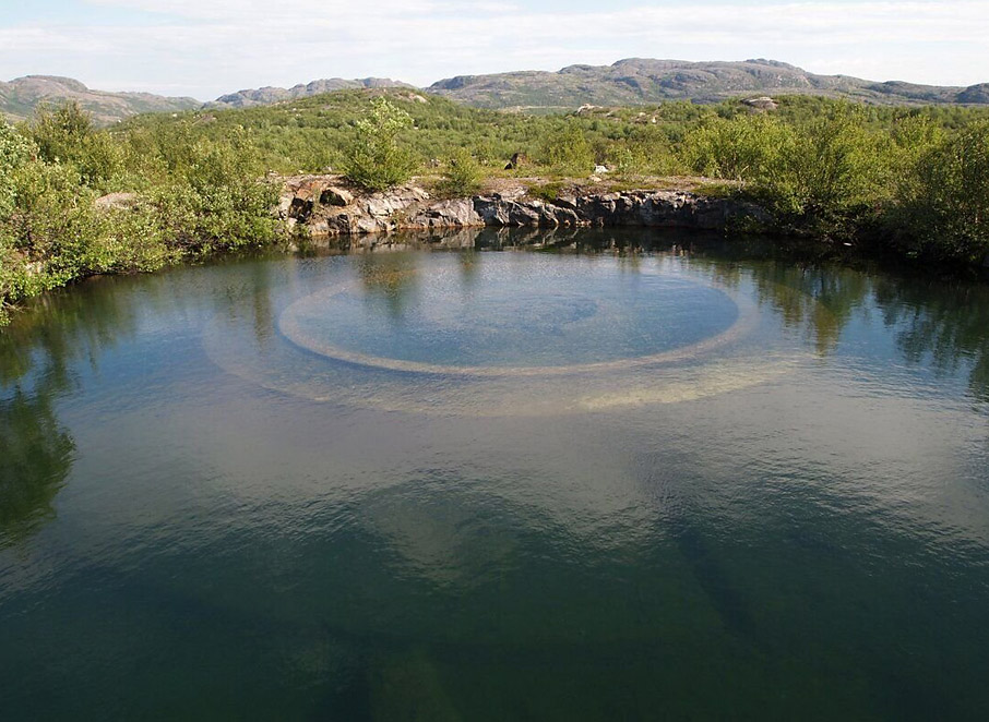 Obri kotle v Jakutsku 2 (orez)