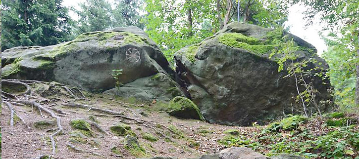 Certuv kamen na Klastove – Ladinec